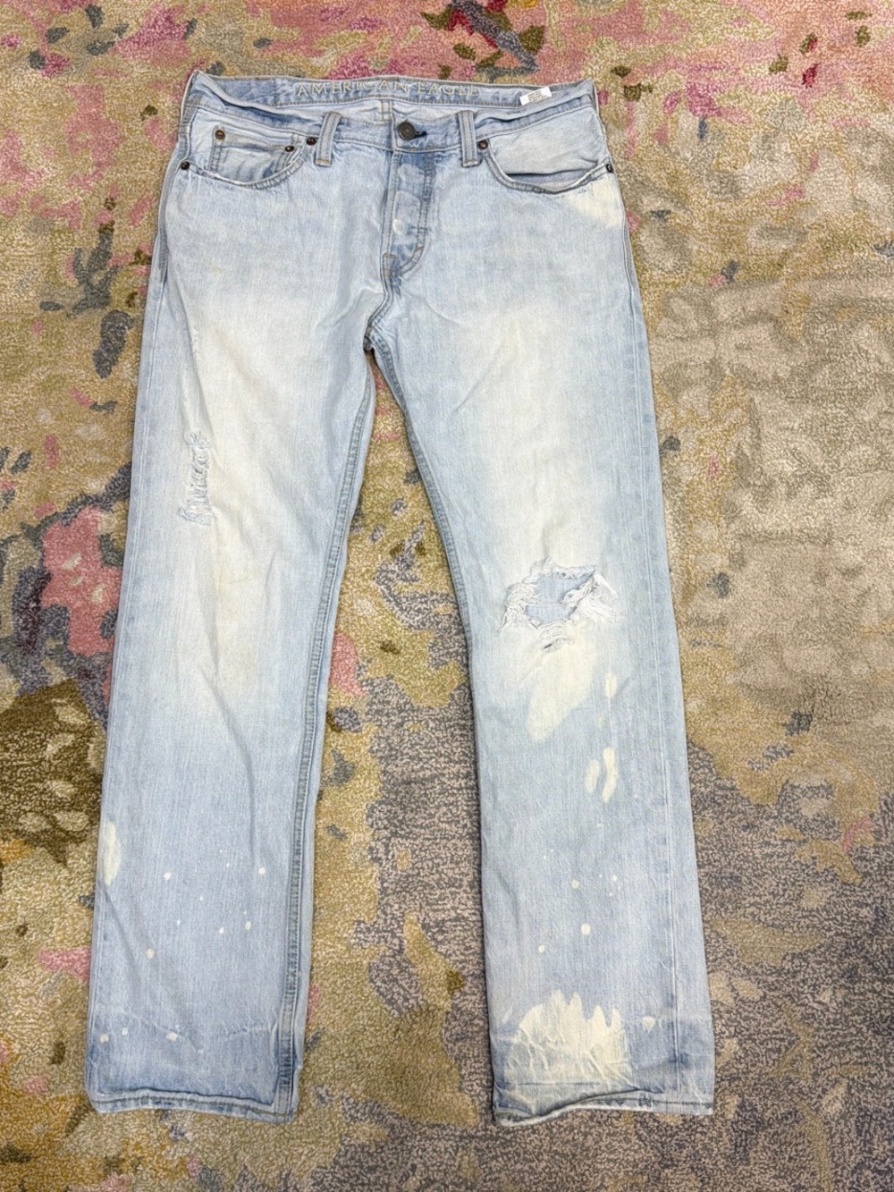 American Eagle Outfitters Light Blue Distressed Straight Jeans